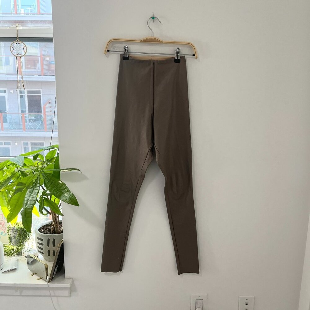 Commando Beige Skinny Shapewear Pants Size XS